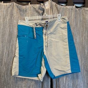 Patagonia Men’s M/L swim shorts